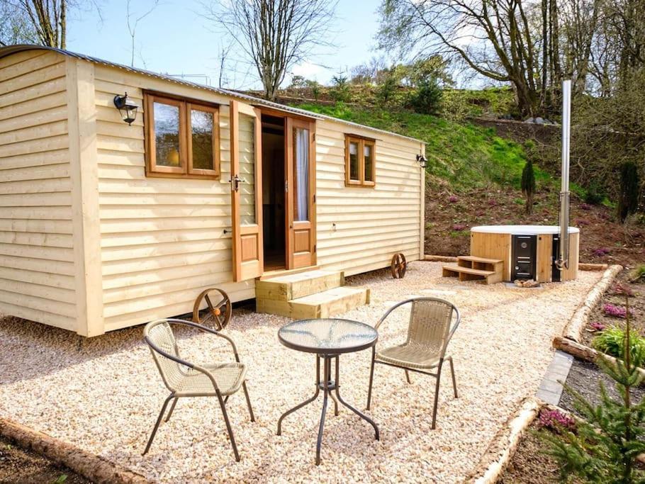 Lintmill Lodges - Heather Shepherds Hut Sorn Zewnętrze zdjęcie